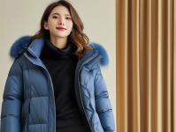 选对羽绒服，冬季也能温暖如春，保暖新选择，选对羽绒服让你温暖